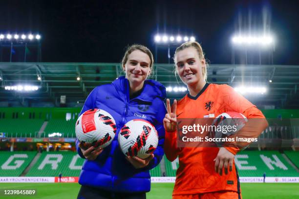 Vivianne Miedema of Holland Women celebrates 6 goals and is taking 2 matchballs back home Jill Roord of Holland Women is celebrating her 3 goals and...