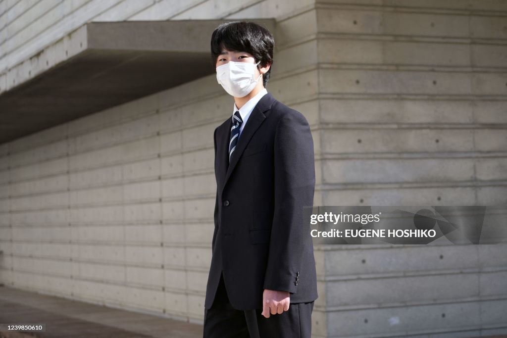 JAPAN-ROYALS