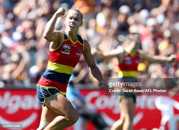 Erin Phillips of the Crows celebrates a goal during the 2022 AFLW Grand Final match between the Adelaide Crows and the Melbourne Demons at Adelaide...