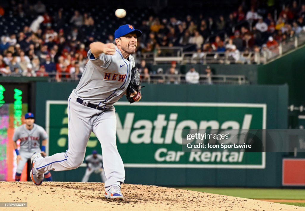 Mess Pitcher New York Mets starting pitcher Max Scherzer pitches during the New ...