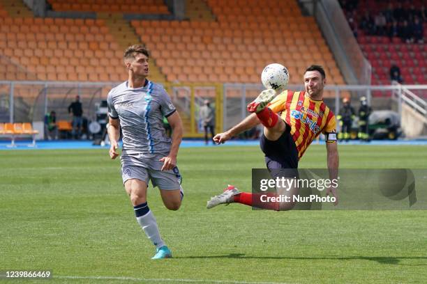 Fabio Lucioni during the Italian soccer Serie B match US Lecce vs SPAL on April 09, 2022 at the Stadio Via del Mare in Lecce, Italy