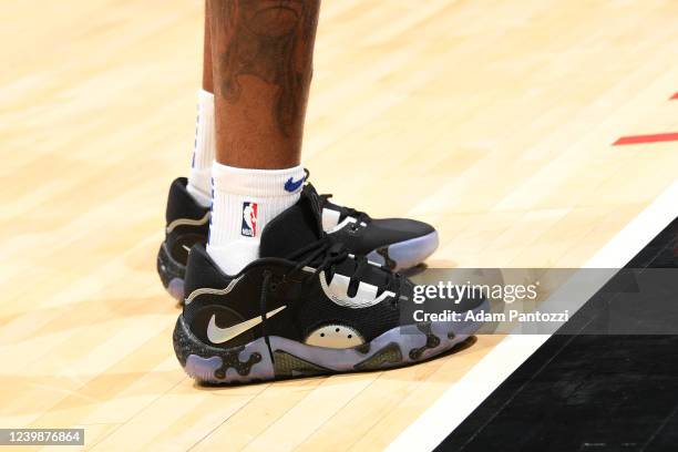 Paul George Shoe Photos and Premium High Res Pictures - Getty Images