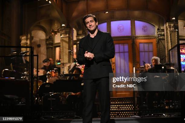 Jake Gyllenhaal, Camila Cabello Episode 1822 -- Pictured: Host Jake Gyllenhaal during the monologue on Saturday, April 9, 2022 --