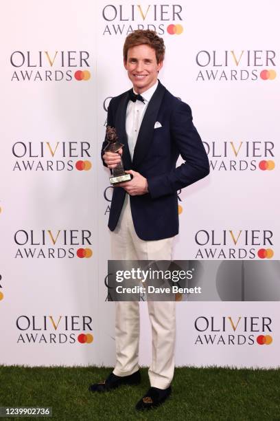 Eddie Redmayne, winner of the Best Actor in a Musical award for "Cabaret at the Kit Kat Club", poses in the Winners Room at The Olivier Awards 2022...