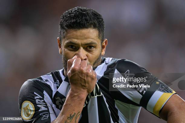 Hulk of Atletico Mineiro celebrates after scoring the second goal of his team during a match between Atletico Mineiro and Internacional as part of...