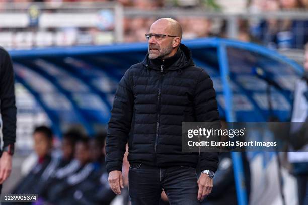 Olympique Lyon Head Coach Peter Bosz during the Ligue 1 Uber Eats match between RC Strasbourg and Olympique Lyonnais at Stade de la Meinau on April...