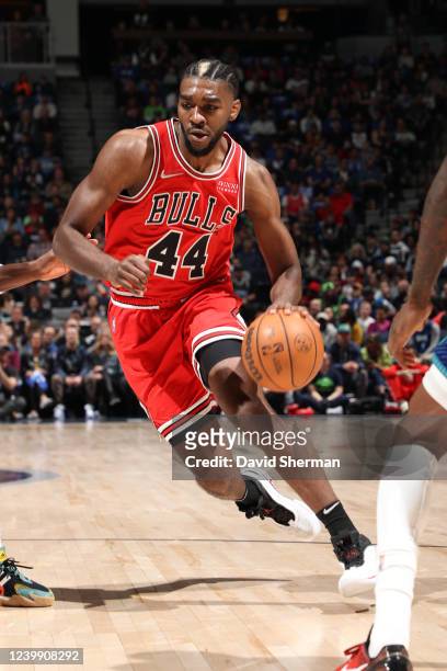 Patrick Williams of the Chicago Bulls drives to the basket during the game against the Minnesota Timberwolves on April 10, 2022 at Target Center in...