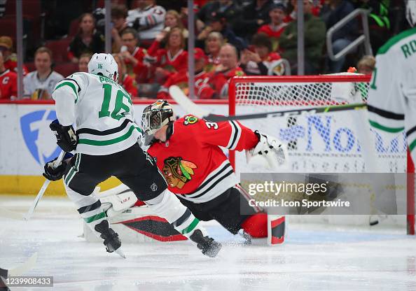 NHL: APR 10 Stars at Blackhawks NHL: APR 10 Stars at Blackhawks