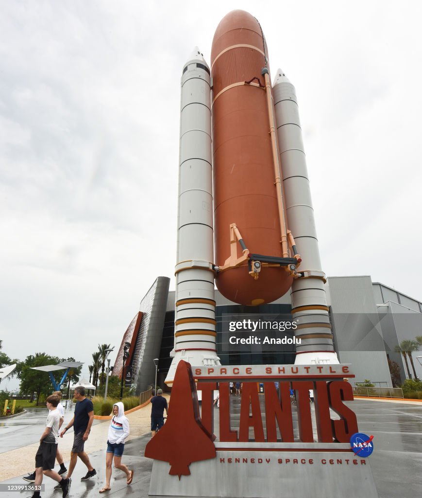 People visit space center in Florida ahead of "International Day of Human Space Flight"