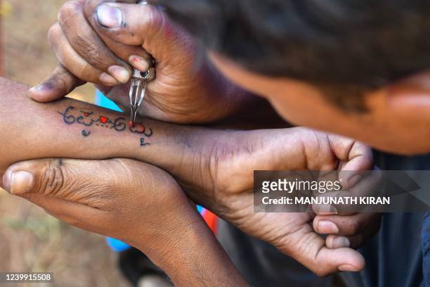 1,648 Hindu Tattoo Photos and Premium High Res Pictures - Getty Images