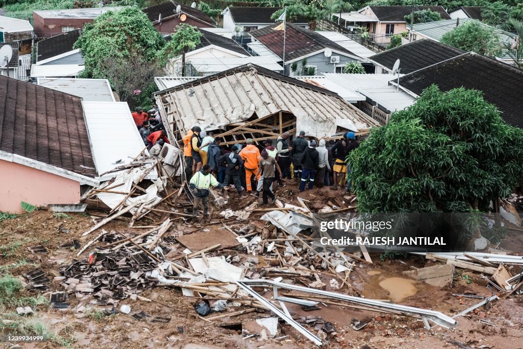 SAFRICA-WEATHER-FLOOD