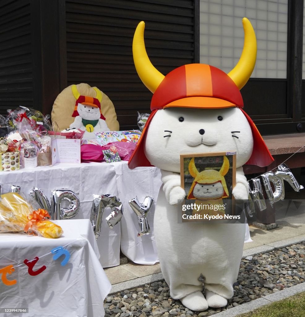 16th birthday of popular mascot Hikonyan