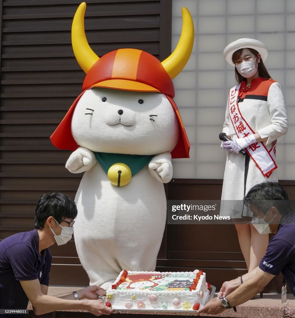 16th birthday of popular mascot Hikonyan