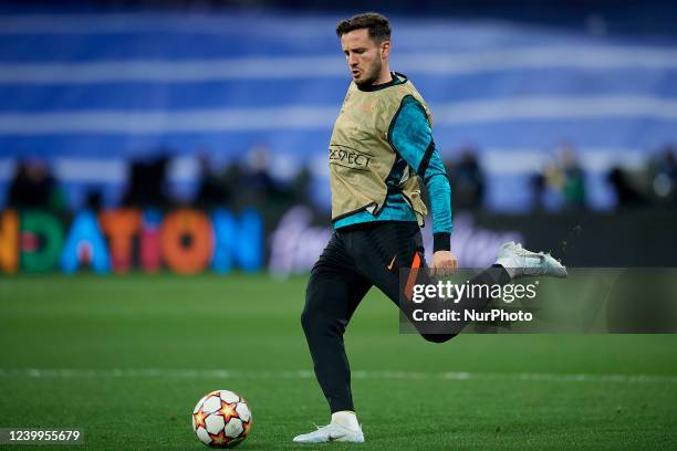 Saul Ñiguez during the warm-up before Chelsea during the UEFA Champions League Quarter Final Leg Two match between Real Madrid and Chelsea FC at...