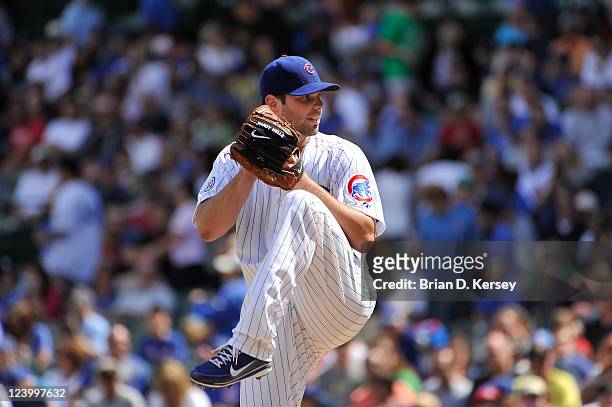 Randy Wells of the Chicago Cubs delivers durng the first inning against the Pittsburgh Pirates at Wrigley Field on September 4, 2011 in Chicago,...