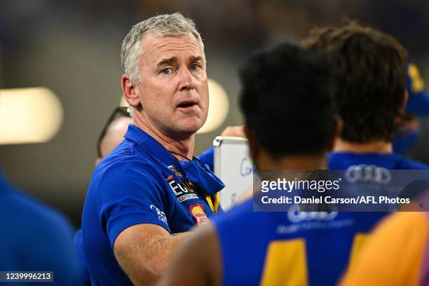 Adam Simpson, Senior Coach of the Eagles addresses their players at quarter time during the 2022 AFL Round 05 match between the West Coast Eagles and...