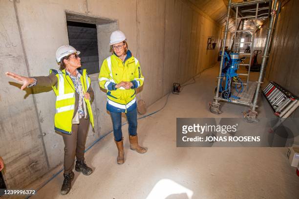 Flemish Minister of Mobility, Public Work Lydia Peeters and Isabelle D'hooghe, project engineer for the Flemish Government pictured during a press...