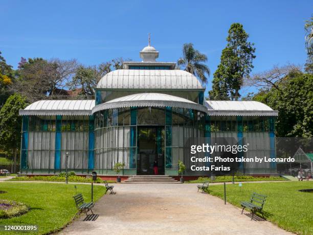 brazilian crystal palace - leonardo costa farias - fotografias e filmes do acervo