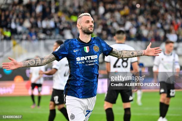 Inter Milan's Croatian midfielder Marcelo Brozovic celebrates after opening the scoring during the Italian Serie A football match between Spezia and...