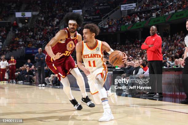 Trae Young of the Atlanta Hawks drives to the basket during the game against the Cleveland Cavaliers during the 2022 Play-In Tournament on April 15,...