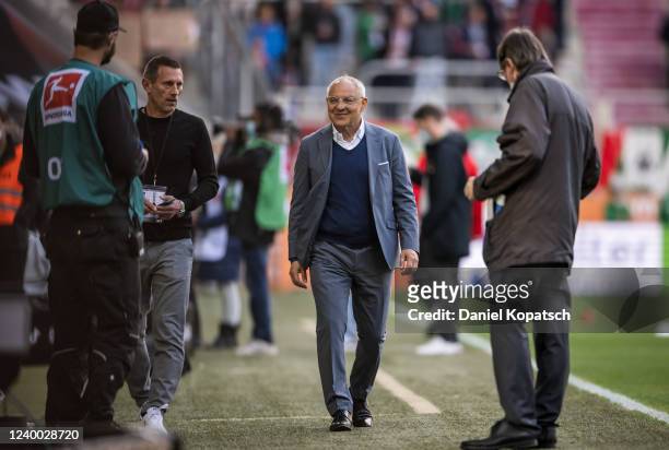 Coach Felix Magath of Berlin reacts prior to the Bundesliga match between FC Augsburg and Hertha BSC at WWK-Arena on April 16, 2022 in Augsburg,...