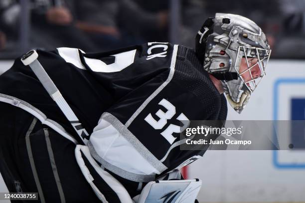 Los Angeles Kings goaltender Jonathan Quick protects the goal during the second period against the Columbus Blue Jackets at Crypto.com Arena on April...