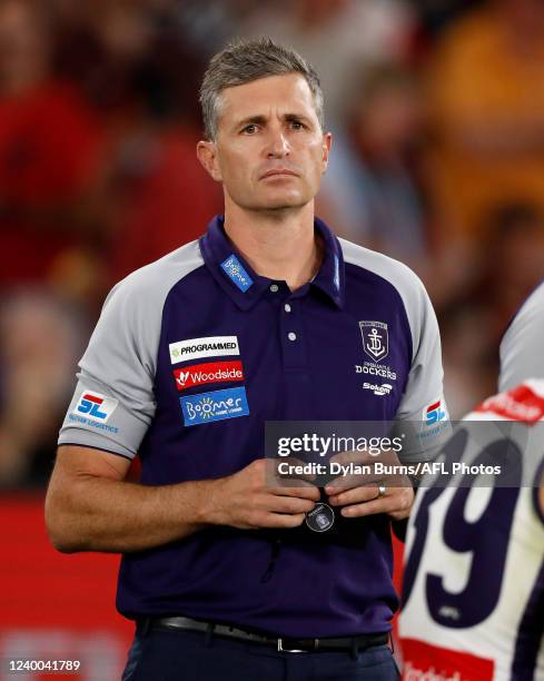 Justin Longmuir, Senior Coach of the Dockers looks on during the 2022 AFL Round 05 match between the Essendon Bombers and the Fremantle Dockers at...