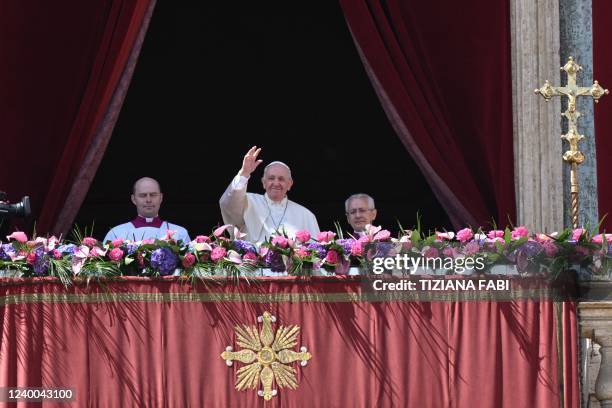 Pope Francis delivers the Easter "Urbi et Orbi" blessing from the balcony of St. Peter's Basilica overlooking St. Peter's square on April 17, 2022 in...