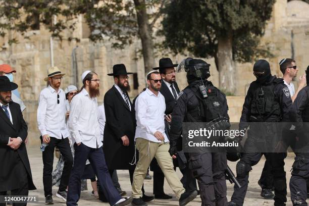 Dozens of activist Jewish settler groups raided Al-Aqsa Mosque under the protection of the Israeli police, who dispersed the Palestinians after the...