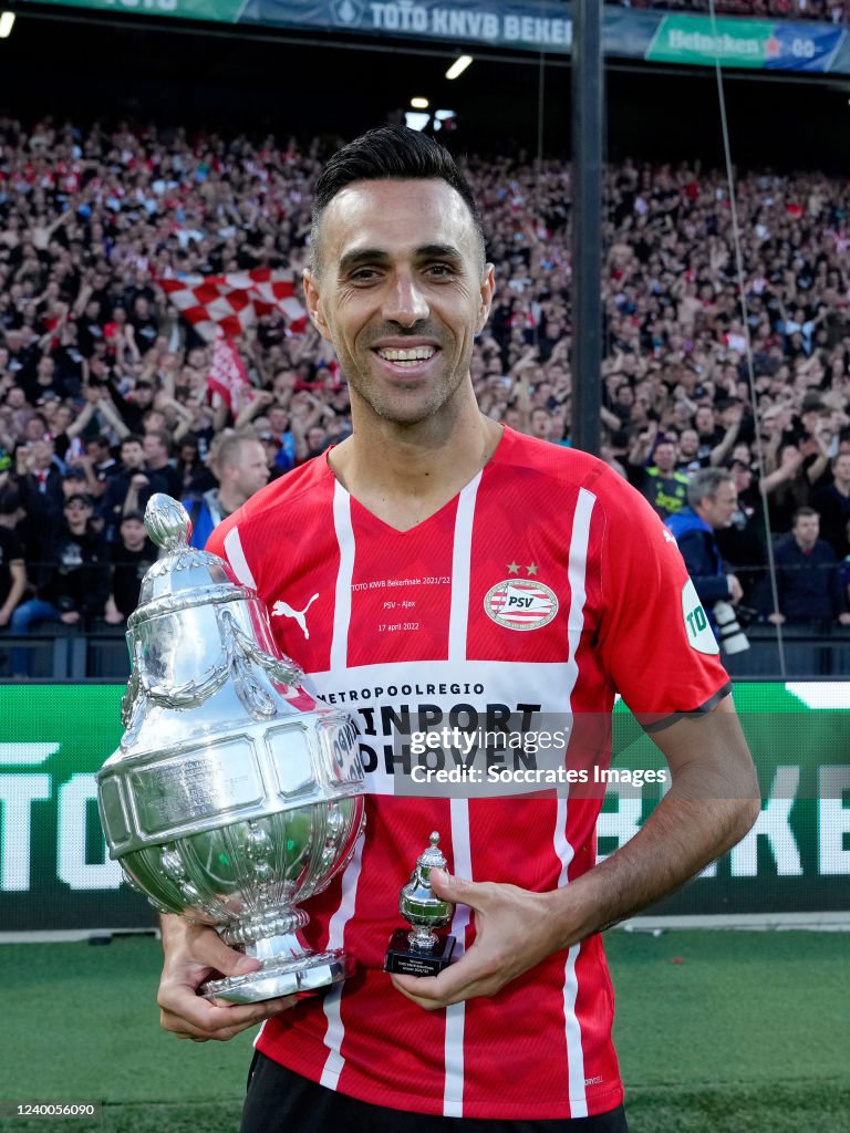 Beker, KNVB Cup, KNVB Trophy during the Dutch Toto KNVB Cup Final News Photo - Getty Images