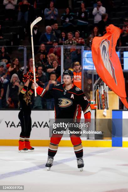 Cam Fowler of the Anaheim Ducks waves to fans after their victory against the Columbus Blue Jackets at Honda Center on April 17, 2022 in Anaheim,...