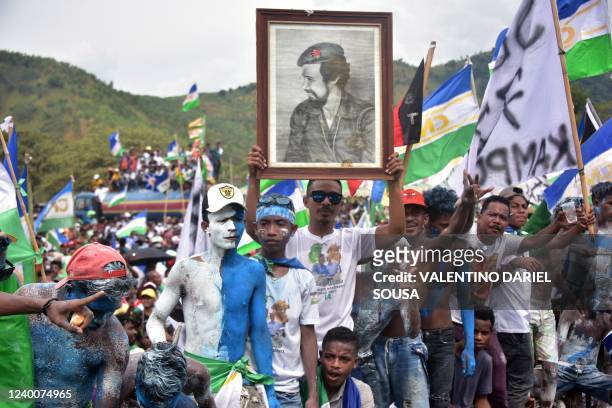 This picture taken on April 12, 2022 shows supporters of East Timors presidential candidate Jose Ramos-Horta attending an election campaign in Dili....