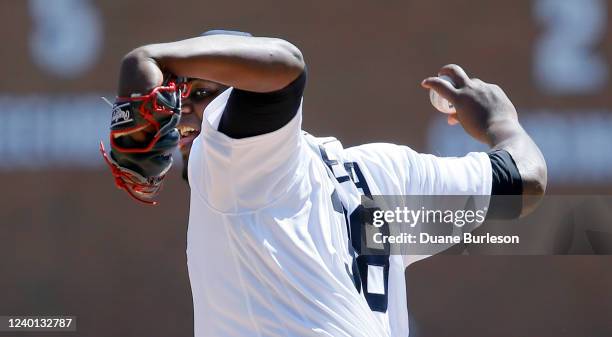 Michael Pineda of the Detroit Tigers pitches against the New York Yankees during the second inning at Comerica Park on April 21 in Detroit, Michigan.