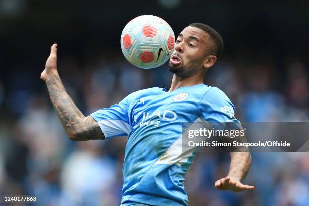 Gabriel Jesus of Manchester City controls the ball on his chest during the Premier League match between Manchester City and Watford at Etihad Stadium...