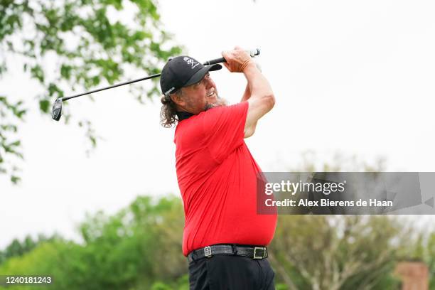 Singer/Former Professional Golfer Colt Ford plays his shot from the 15th hole tee during round two of the ClubCorp Classic at Las Colinas Country...