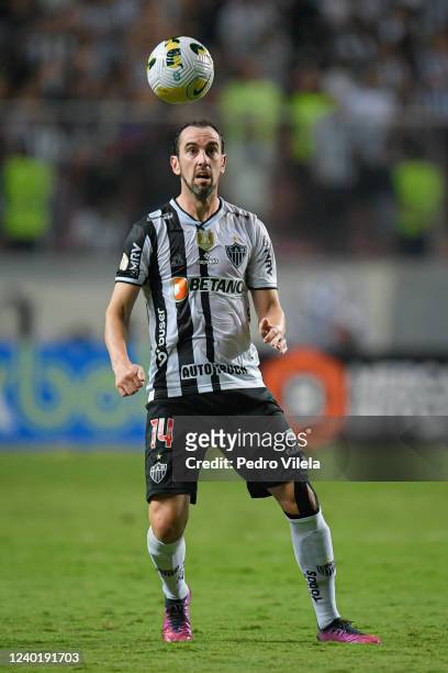 Diego Godin of Atletico Mineiro controls the ball during a match between Atletico Mineiro and Coritiba as part of Brasileirao 2022 at Independencia...
