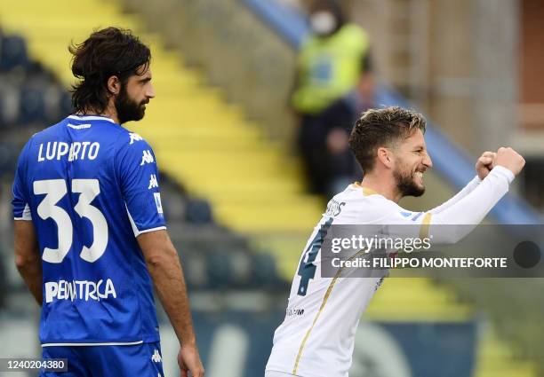 Napoli's Belgian forward Dries Mertens celebrates after scoring a goal during the Serie A football match between Empoli and Napoli at Castellani...