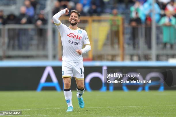 Dries Mertens of SSC Napoli of SSC Napoli celebrates after scoring a goal during the Serie A match between Empoli FC and SSC Napoli at Stadio Carlo...