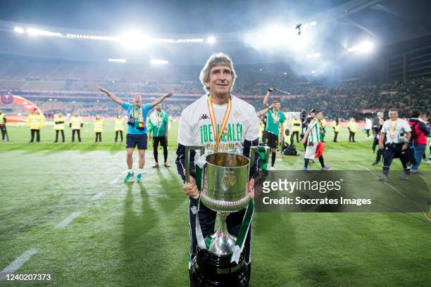 Coach Manuel Pellegrini of Real Betis with the Copa del Rey Trophy during the Spanish Copa del Rey match between Real Betis Sevilla v Valencia at the...
