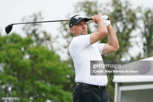 Former MLB Pitcher John Smoltz plays his shot from the first hole tee during the final round of the ClubCorp Classic at Las Colinas Country Club on...