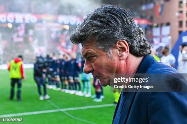 Walter Mazzarri head coach of Cagliari looks on as he enters the pitch prior to kick-off in the Serie A match between Genoa CFC and Cagliari Calcio...