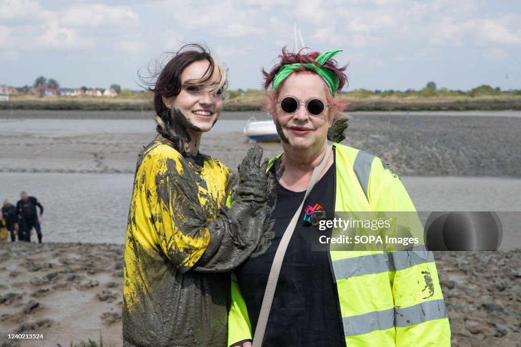 Jobrand Who Is Jo Brand’S Famous Daughter – SKRW