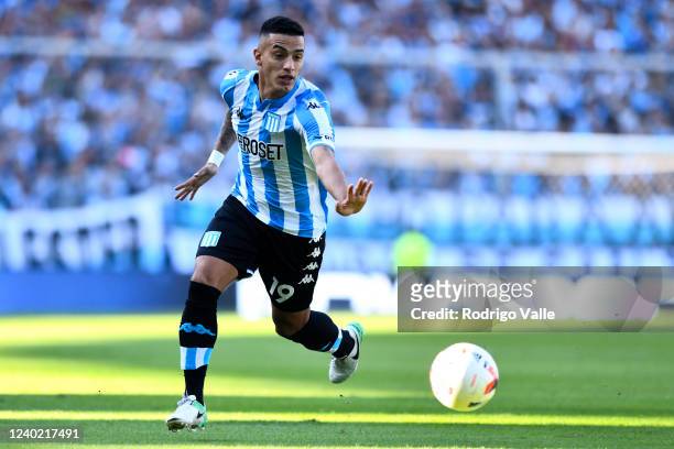 Leonel Miranda of Racing Club reacts during a match between Racing Club and Newell's Old Boys as part of Copa de la Liga 2022 at Presidente Peron...