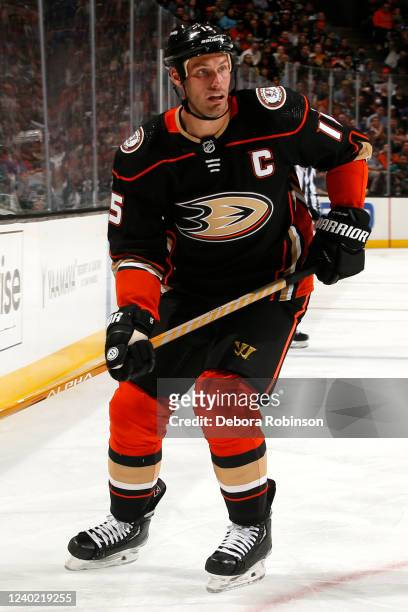 Ryan Getzlaf of the Anaheim Ducks skates on the ice during the third period against the St. Louis Blues at Honda Center on April 24, 2022 in Anaheim,...