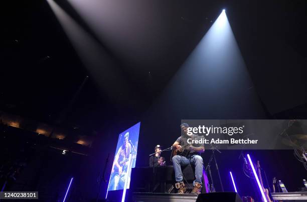 Andrew Ripp Pics 132 Andrew Ripp Photos & High Res Pictures - Getty Images