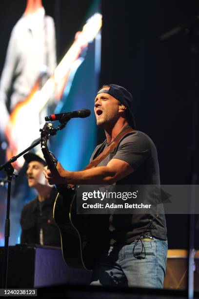 Andrew Ripp Pics 132 Andrew Ripp Photos & High Res Pictures - Getty Images
