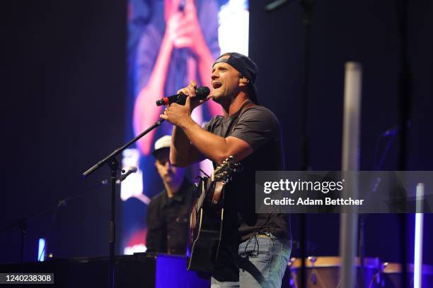 Andrew Ripp Pics 132 Andrew Ripp Photos & High Res Pictures - Getty Images