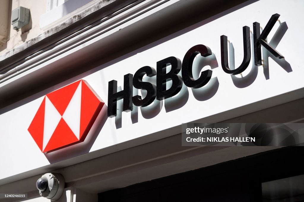BRITAIN-HONG KONG-BANKING-EARNINGS-HSBC