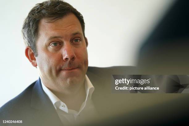 April 2022, Schleswig-Holstein, Sehestedt: Lars Klingbeil, party chairman of the SPD, speaks during an election campaign event and visit to the wind...