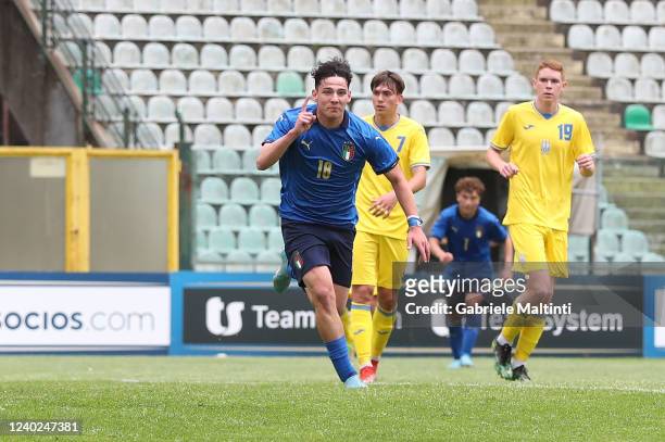 Alessio Vacca of Italy U17 celebrates after scoring a goal during the U17 Elite Round match between Italy and Ukraine at Artemio Franchi -...